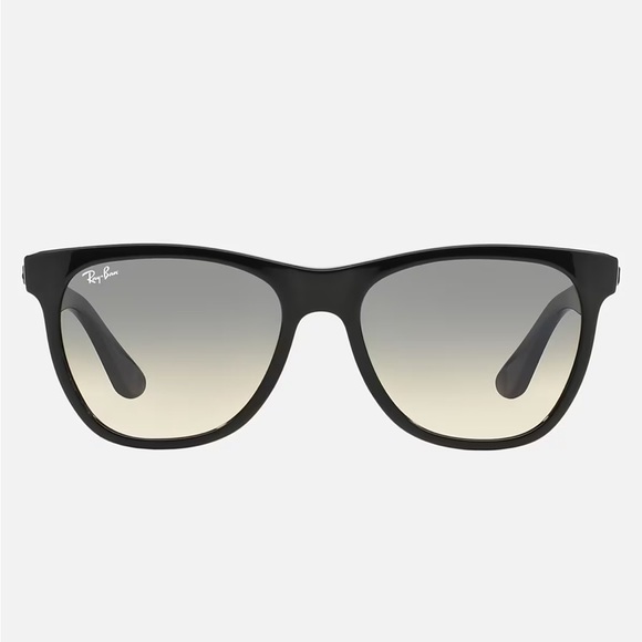 Ray-Ban Black/Grey Gradient Unisex Sunglasses RB4184 - Picture 4 of 5